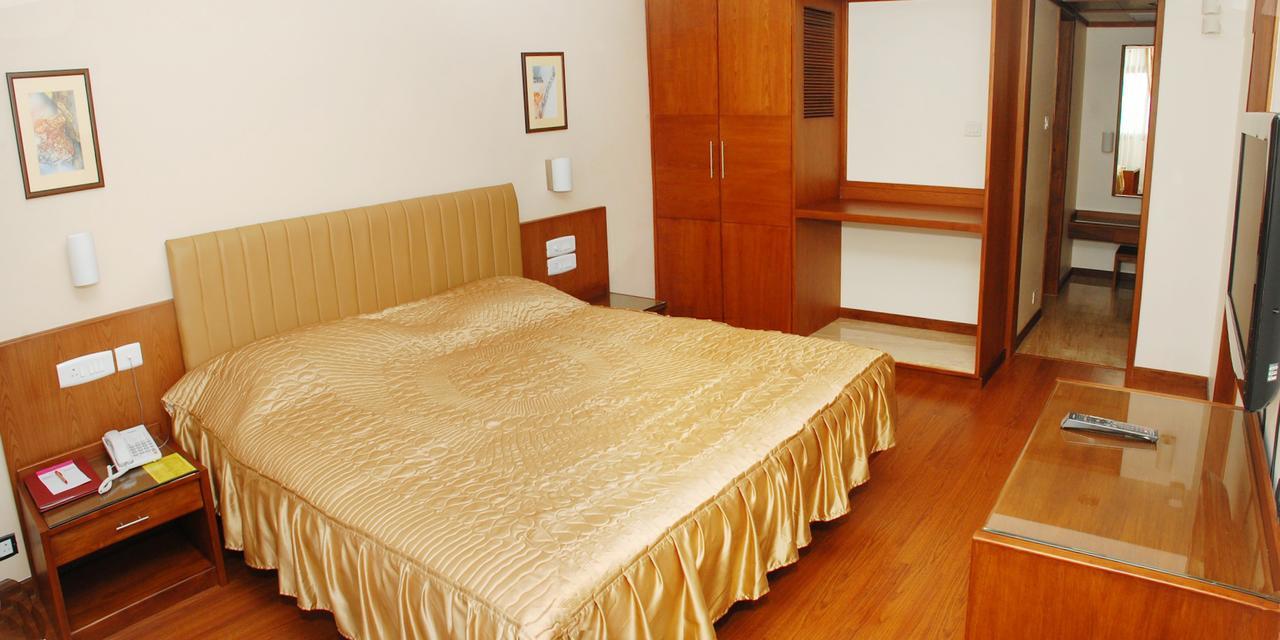 Hotel Deepa Comforts Mangalore Exterior photo